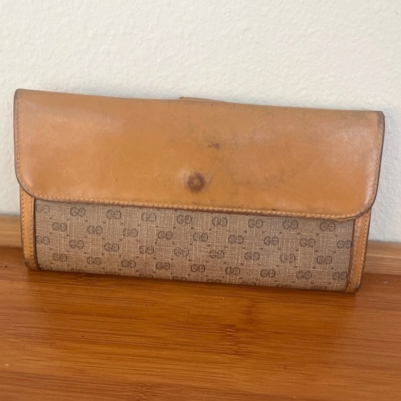 Vtg 80’s Gucci GG Monogram Long Wallet Bifold Gold Accents Iconic - Picture 12 of 16